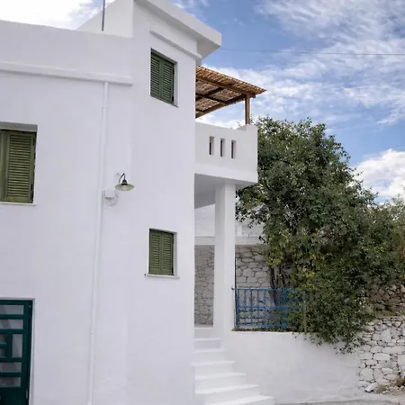 Damarionas Retreat - Newly Restored House With Views * Naxos