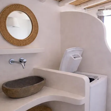 Dom wakacyjny Damarionas Retreat - Newly Restored House With Views Naxos